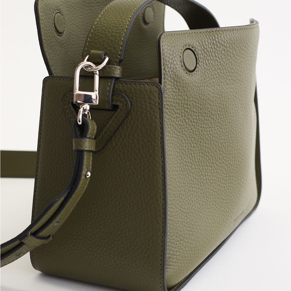 The Horse Clementine Bag in Olive - Picture 11 of 12